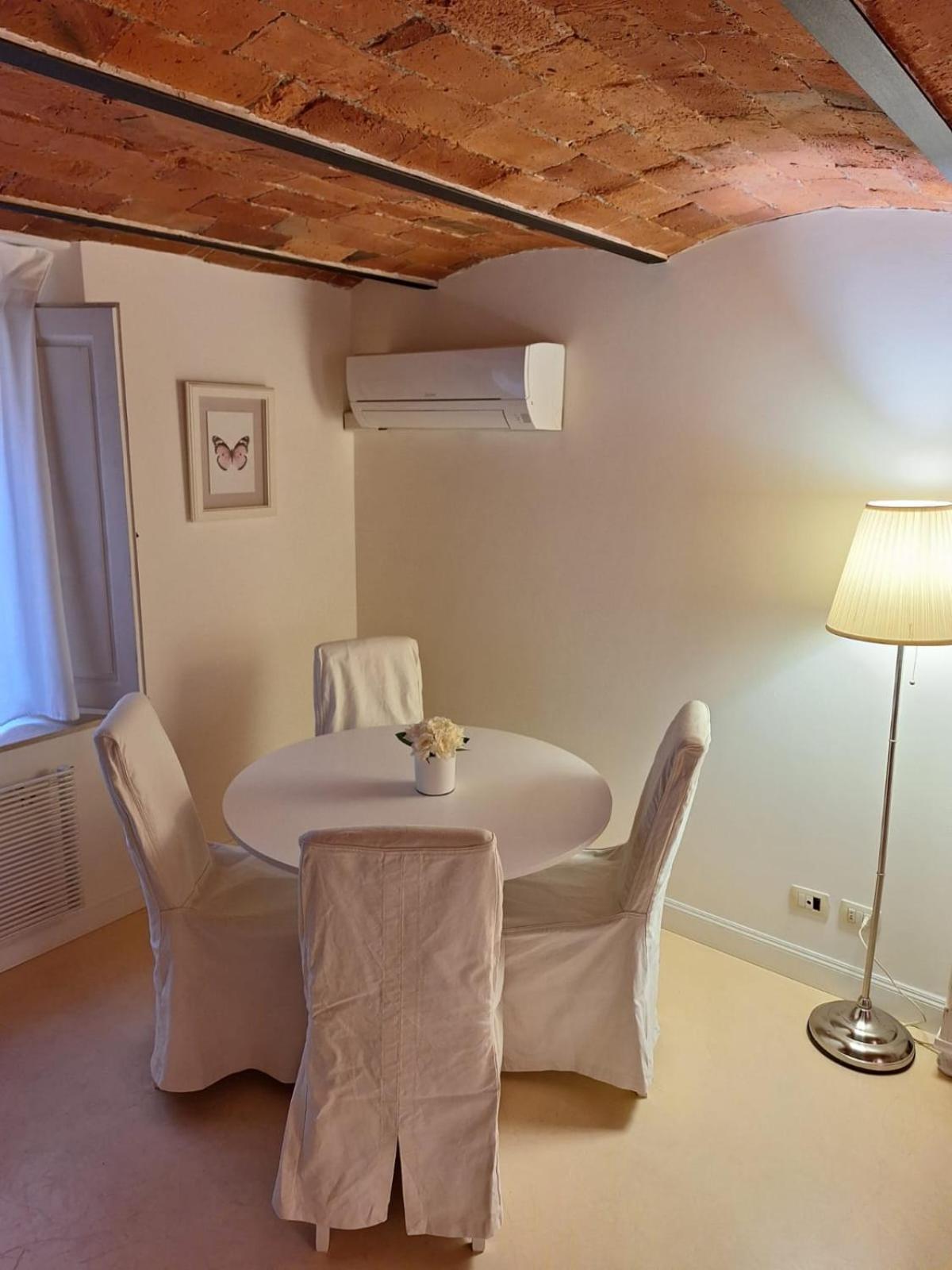 Cozy & Charming Florentine Hideaway By Oteego Флоренция Экстерьер фото